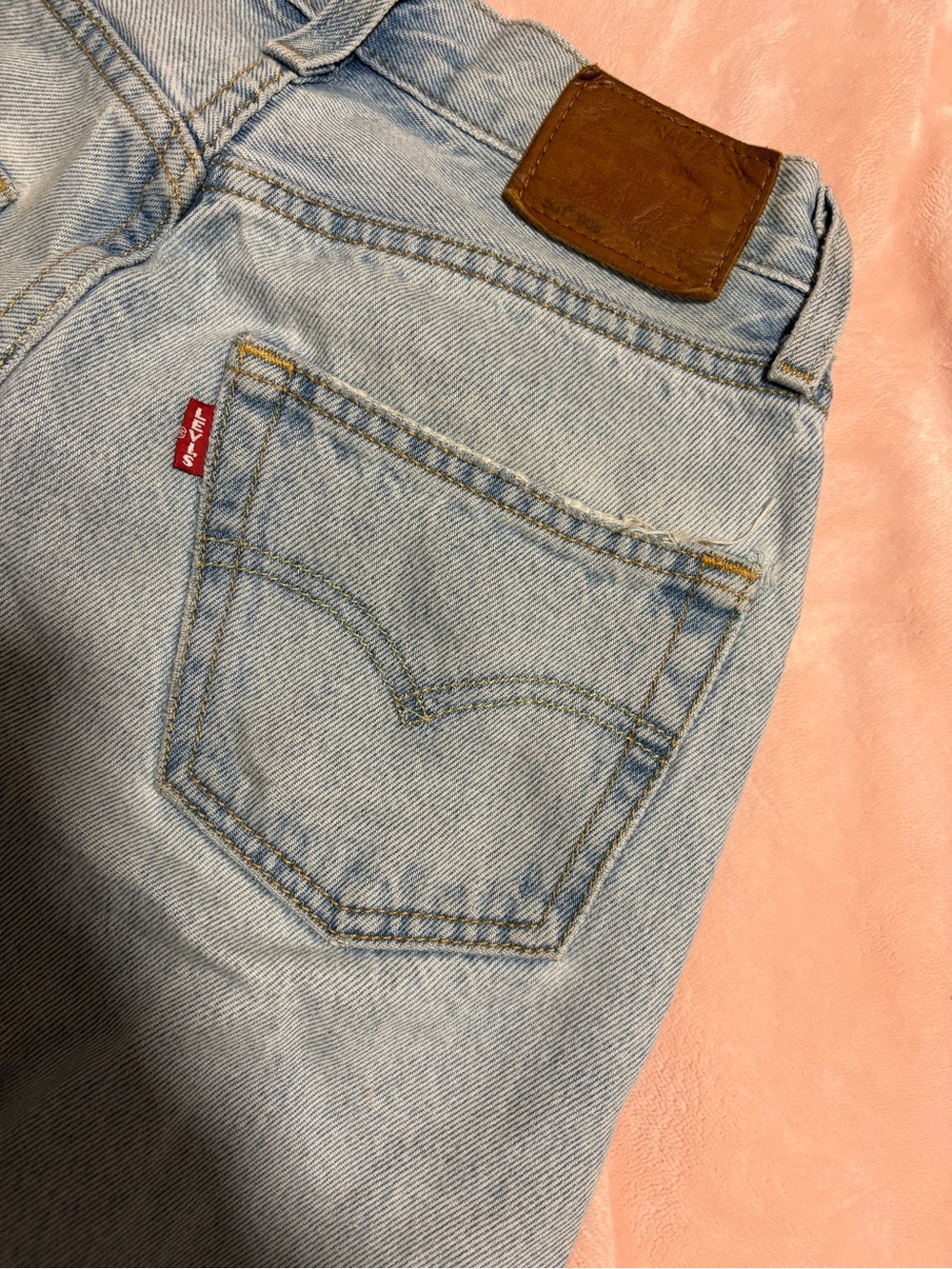 Levi's Light Wash 501 90s size 23. Mid rise - Picture 3 of 4